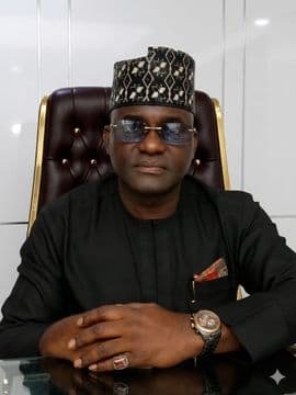 Portrait of Temitope Olowu